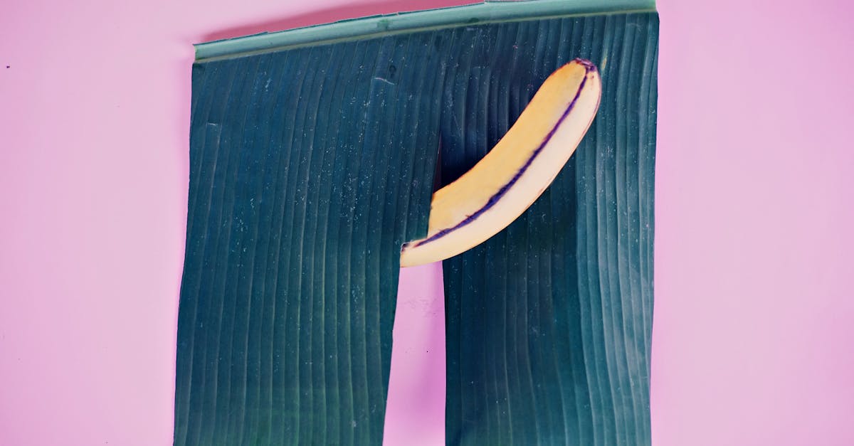 What to Know About Scented Candles and Their Effect on Mood